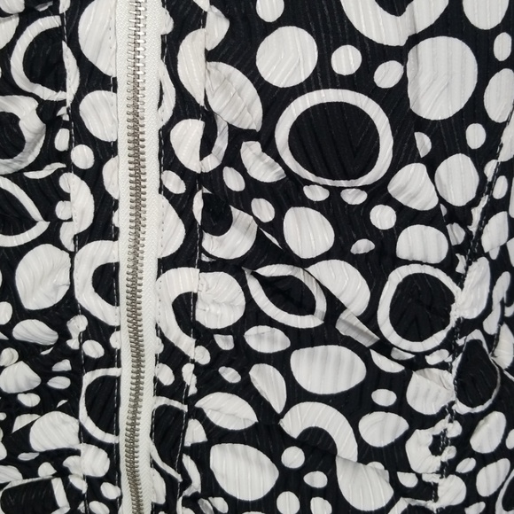 Toni Morgan pattern zippered jacket. Size L - Picture 3 of 8
